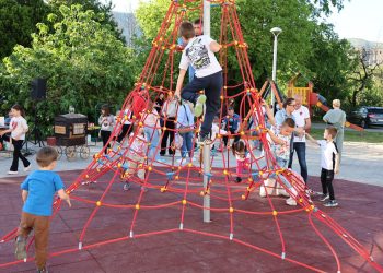 Mostar: Otvoren dječji park kod Lutkarskog kazališta Mostar