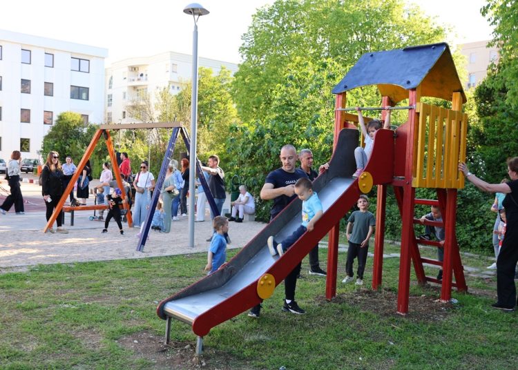 Mostar: Otvoren dječji park kod Lutkarskog kazališta Mostar