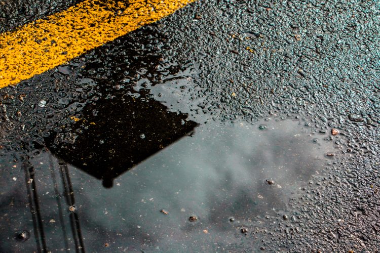 Čitluk: Vozače se poziva na oprez zbog nafte na cesti