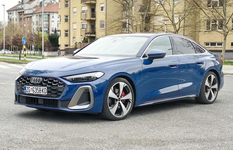 Novi Audi A5 Limousine 40 TFSI quattro spoj je elegancije i tehnologije