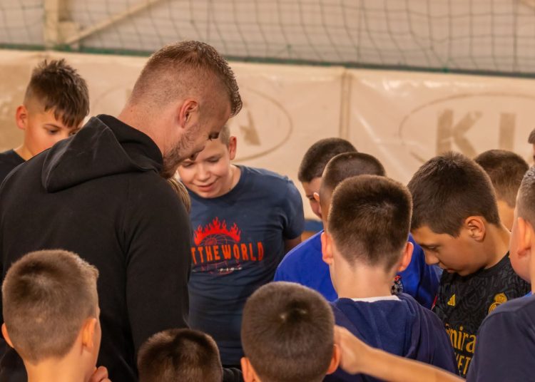 Počela s radom Škola rukometa Široki Brijeg