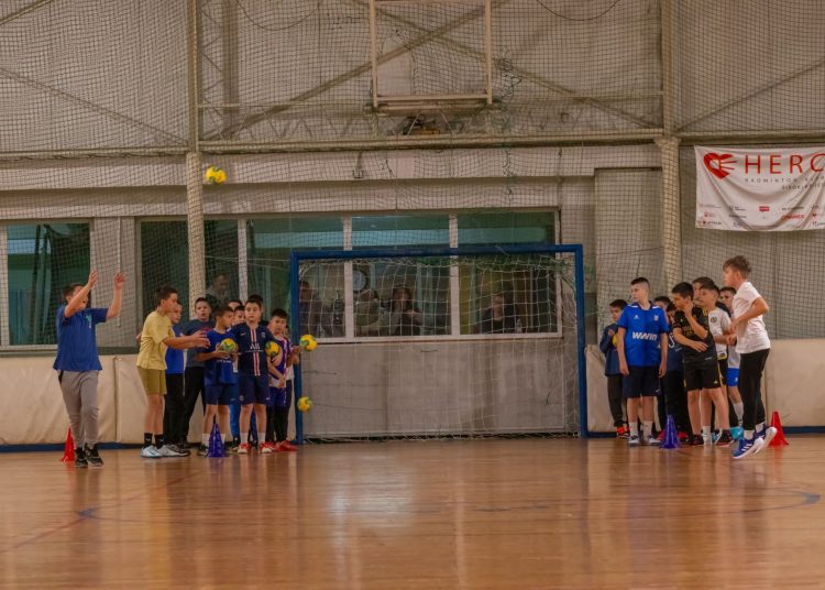 Počela s radom Škola rukometa Široki Brijeg