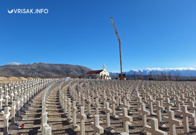 Sveta misa na Groblju mira na Bilima