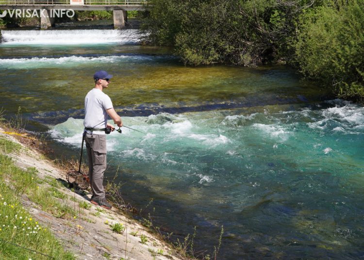 Čitluk: Na trgu održana molitva krunice Božjeg milosrđa