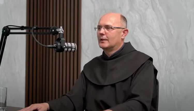 Fra Mario Knezović o Dinamu: “Kupljena falš roba i to je sva istina!”