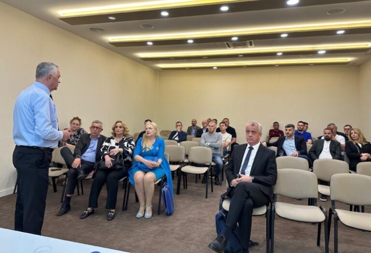 Udruga gospodarstvenika Brotnjo organizirala predavanje s fokusom na digitalizaciju