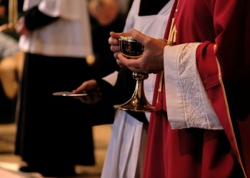 Vatikan objavio dekret o nakanama svetih misa i prinosima vjernika