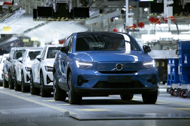 Volvo zbog Trumpovih carina najavio izmještanje proizvodnje u Ameriku
