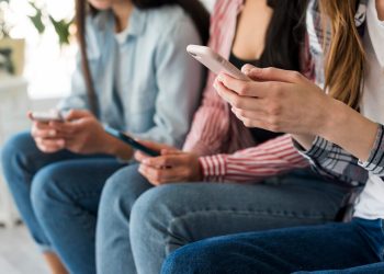 Kako napustiti grupni chat od kojeg vam je muka?