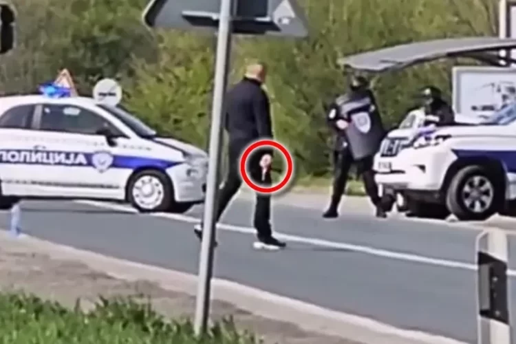Srbija: Muškarac s pištoljem prijeti samoubojstvom, cesta potpuno blokirana