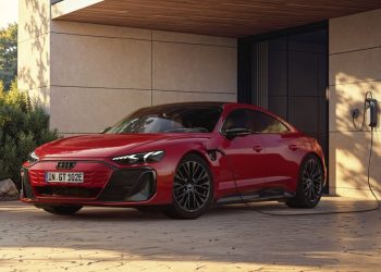 Audi predstavio osnovnu e-tron GT varijantu