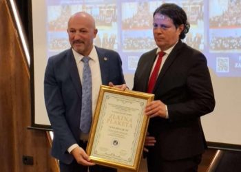 Zlatna plaketa za Kraljevića: “Federacija nikad nije imala ovakvog ministra financija”