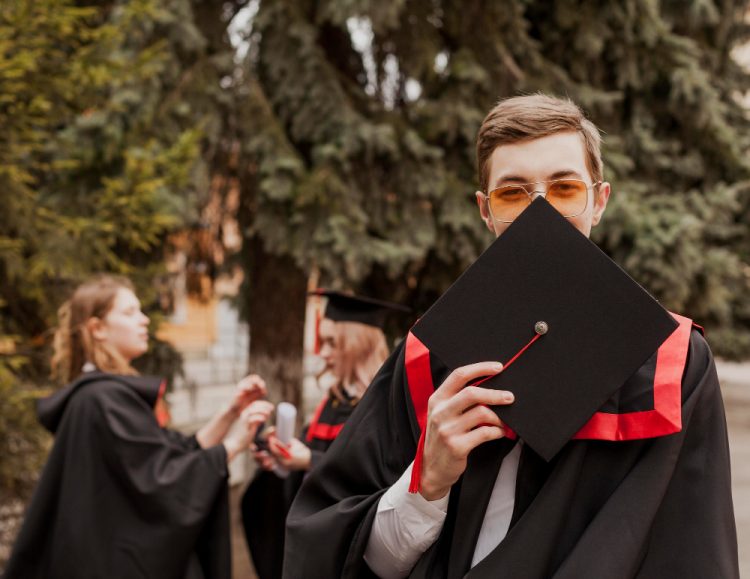 Grude: Javni poziv za dodjelu studentskih potpora