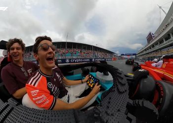 Vozači F1 prije utrke u Americi vozili bolide od Lego kockica