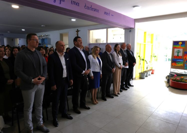 Foto: Prva osnovna škola Široki Brijeg