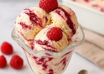 Recept za osvježavajući domaći cheesecake sladoled