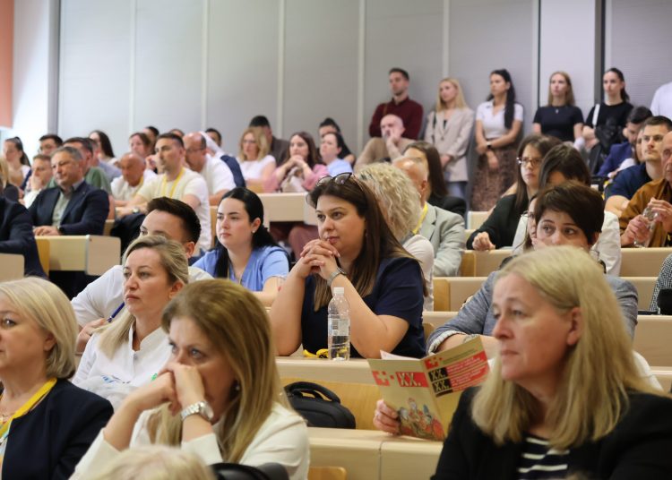 Mostar: Započeo jubilarni XX. simpozij dječje kirurgije