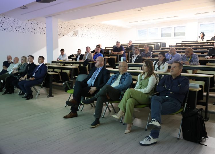 Mostar: Započeo jubilarni XX. simpozij dječje kirurgije