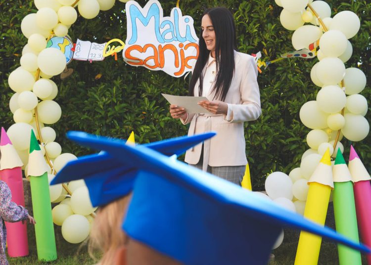 Dječji vrtić “Mali sanjari” u Širokom Brijegu ispratio 1. generaciju vrtićkih maturanata