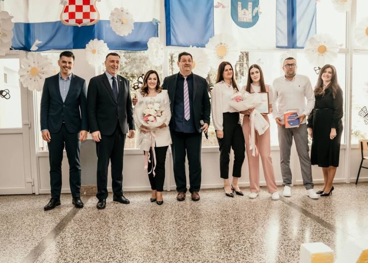 Široki Brijeg: Održana proslava Dana škole u  OŠ Biograci