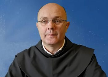 Fra Mario Knezović odgovorio gledateljima na 33 pitanja