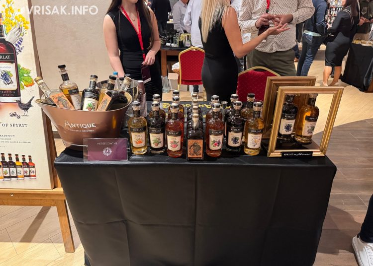 Herzegowine festival u Mostaru oduševio posjetitelje, Vrisak donosi dio atmosfere