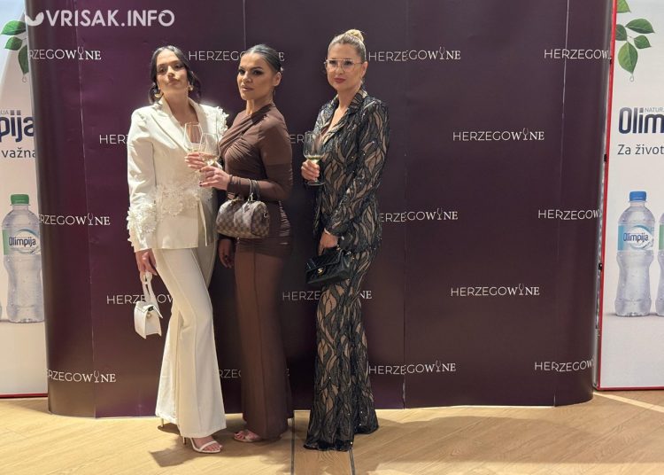 Herzegowine festival u Mostaru oduševio posjetitelje, Vrisak donosi dio atmosfere