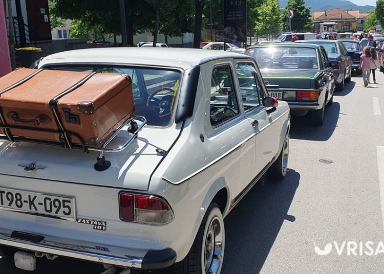 Oldtimeri iz Širokog Brijega krenuli krug kroz ŽZH