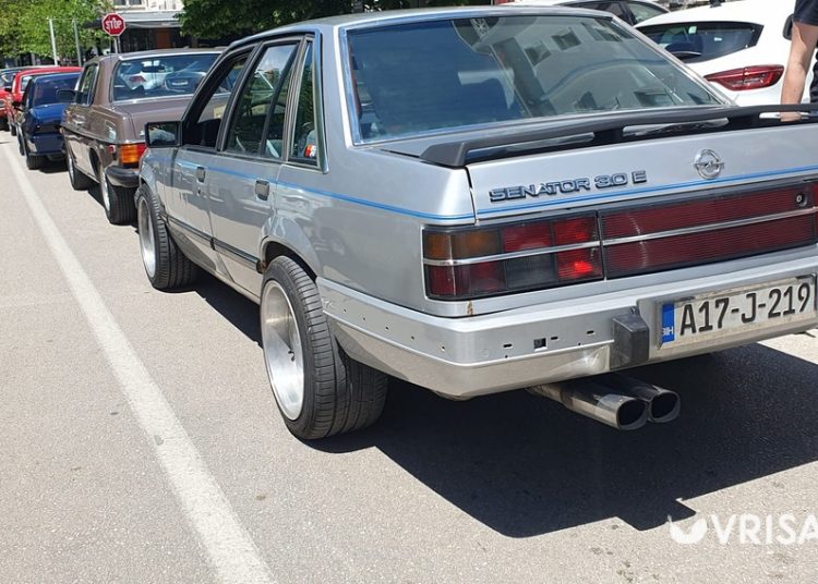 Oldtimeri iz Širokog Brijega krenuli krug kroz ŽZH