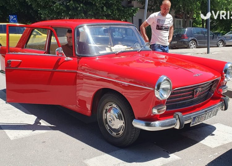 Oldtimeri iz Širokog Brijega krenuli krug kroz ŽZH