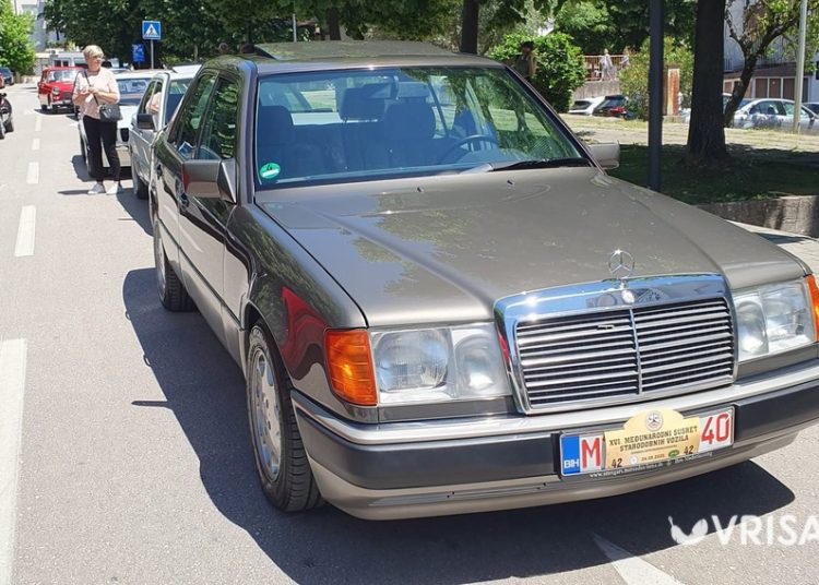 Oldtimeri iz Širokog Brijega krenuli krug kroz ŽZH