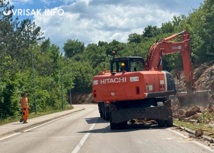 Radovi na cestama u Širokom Brijegu, prometuje se otežano