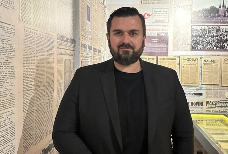 Široki Brijeg: Marko Banožić predstavlja knjigu “Mediji i suvremeni terorizam”