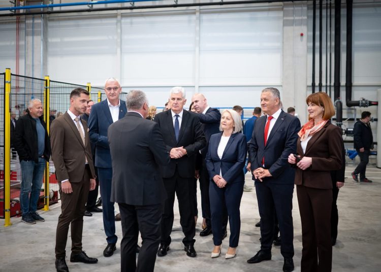 FEAL u Karlovcu otvorio tvornicu vrijednu 32 milijuna eura