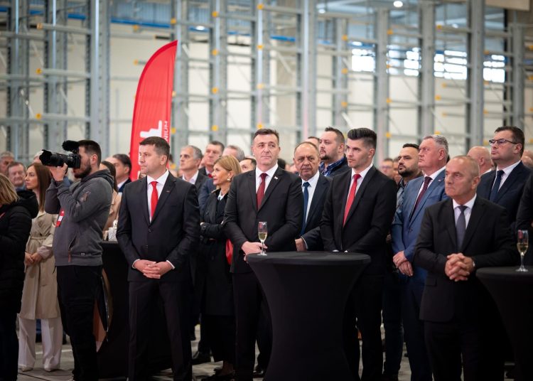 FEAL u Karlovcu otvorio tvornicu vrijednu 32 milijuna eura