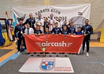 Karate klub Široki Brijeg osvojio 15 medalja na natjecanju u Vukovaru