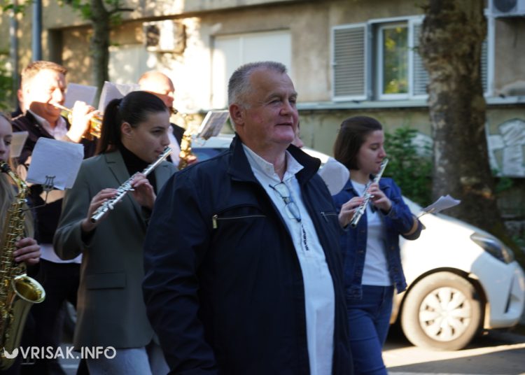 (VIDEO) Limena glazba jutros probudila Širokobriježane