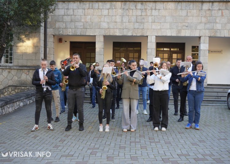(VIDEO) Limena glazba jutros probudila Širokobriježane