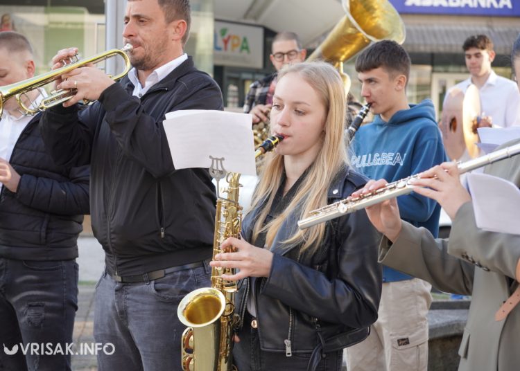 (VIDEO) Limena glazba jutros probudila Širokobriježane
