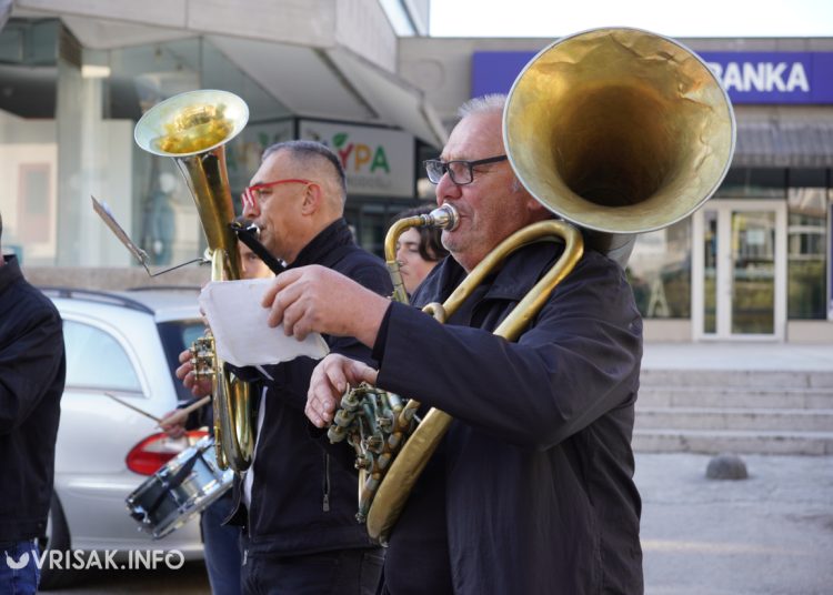 (VIDEO) Limena glazba jutros probudila Širokobriježane