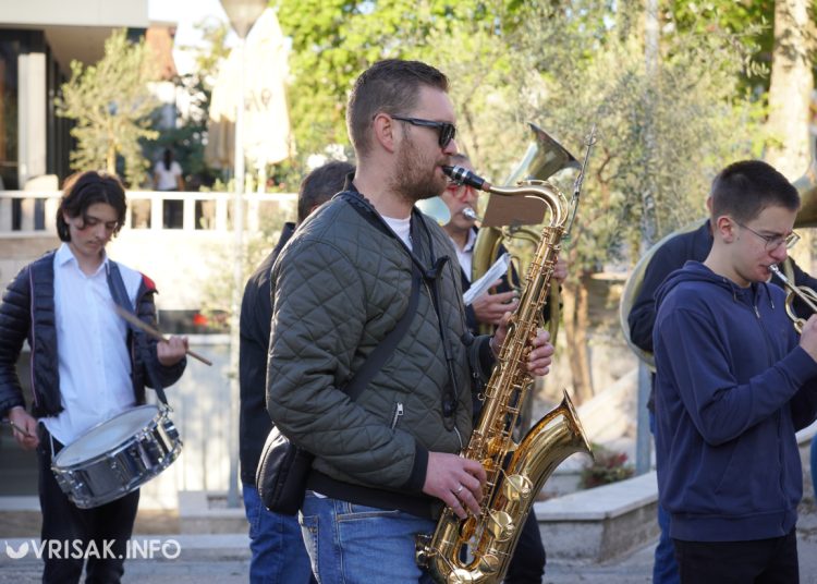 (VIDEO) Limena glazba jutros probudila Širokobriježane