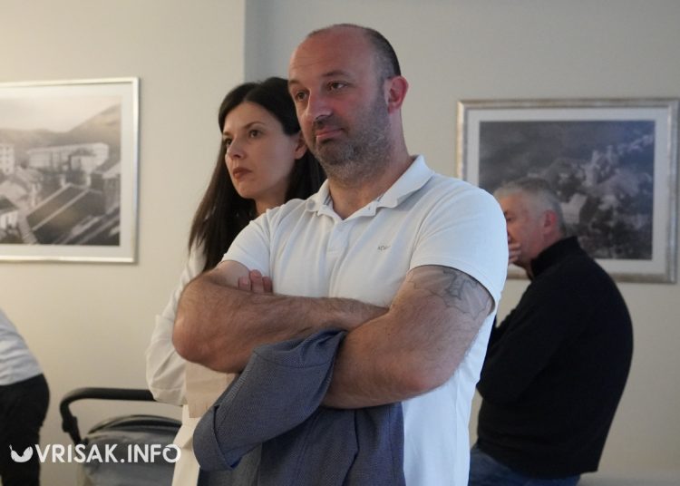 U Širokom Brijegu predstavljena knjiga Marka Banožića