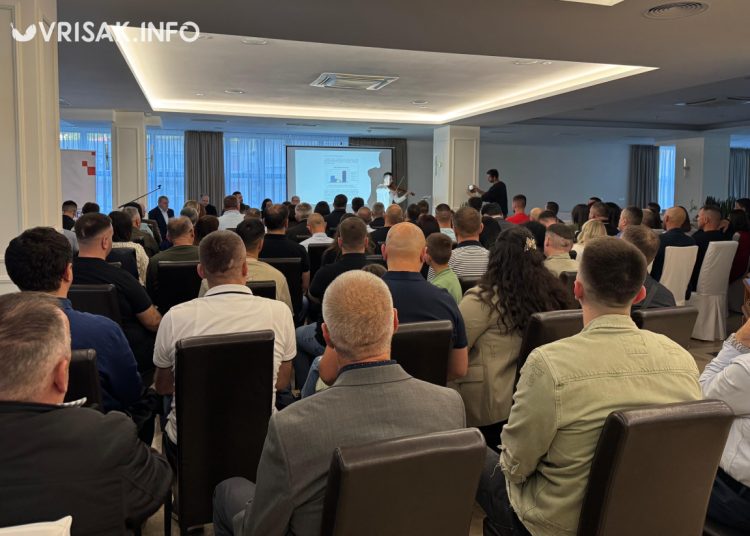 U Širokom Brijegu predstavljena knjiga Marka Banožića