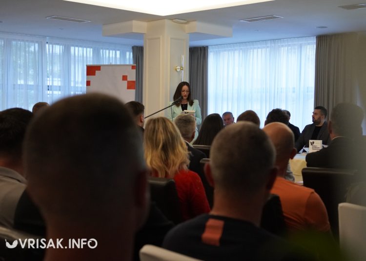 U Širokom Brijegu predstavljena knjiga Marka Banožića