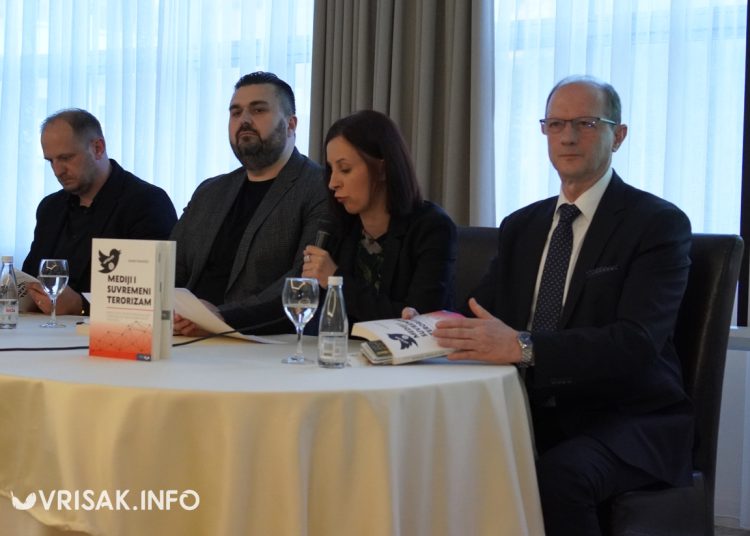 U Širokom Brijegu predstavljena knjiga Marka Banožića