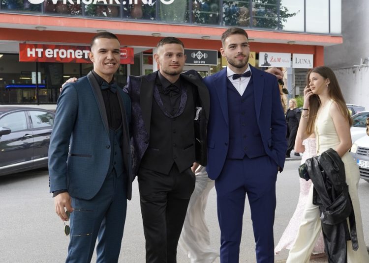 Maturalna večer Srednje strukovne škole Široki Brijeg
