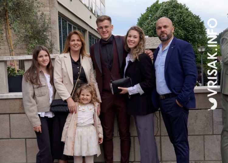 Maturalna večer Srednje strukovne škole Široki Brijeg