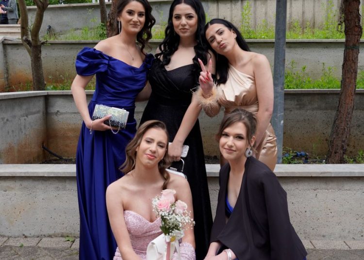 Maturalna večer Srednje strukovne škole Široki Brijeg