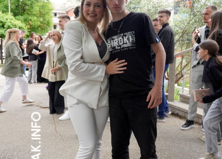 Maturalna večer Srednje strukovne škole Široki Brijeg