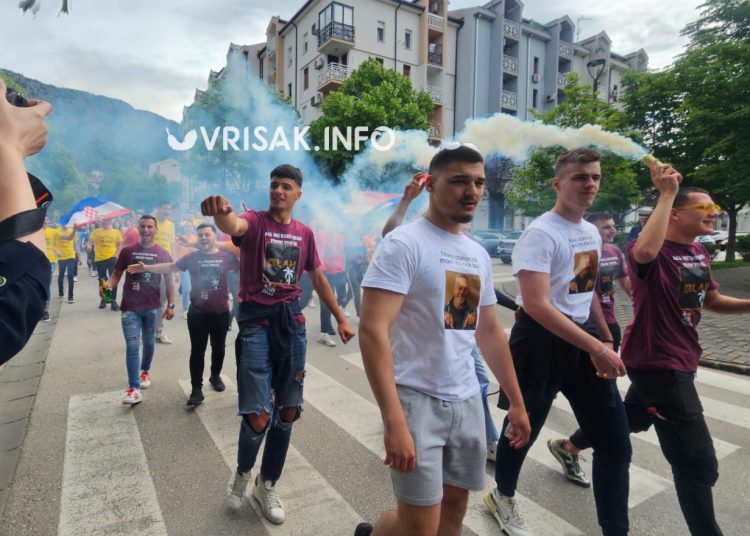 Ljubuški maturanti proslavili kraj srednjoškolskog obrazovanja uz pjesmu i ples